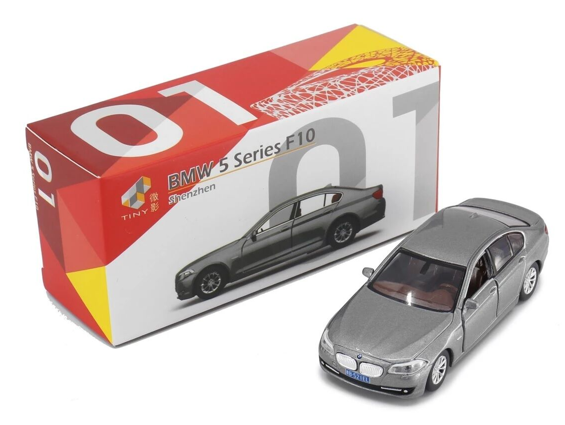 Tiny BMW 5 Series F10 (Gümüş)