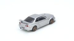 INNO64 NISSAN SKYLINE GT-R (R34) V-Spec II Silver