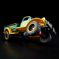 RLC Exclusive Holiday 1952 Dodge Power-Wagon